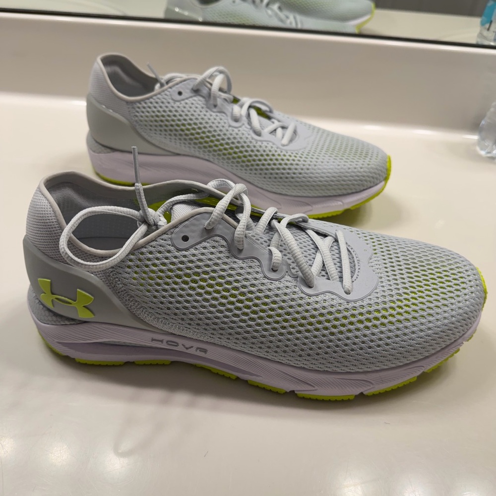 Under Armour Men’s Light Gray and Neon Yellow Athletic Shoes